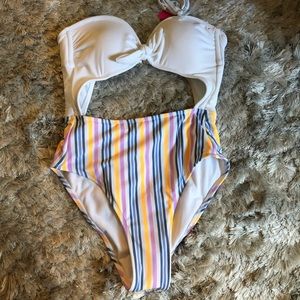 NBW Semi one piece bathing suit 👙